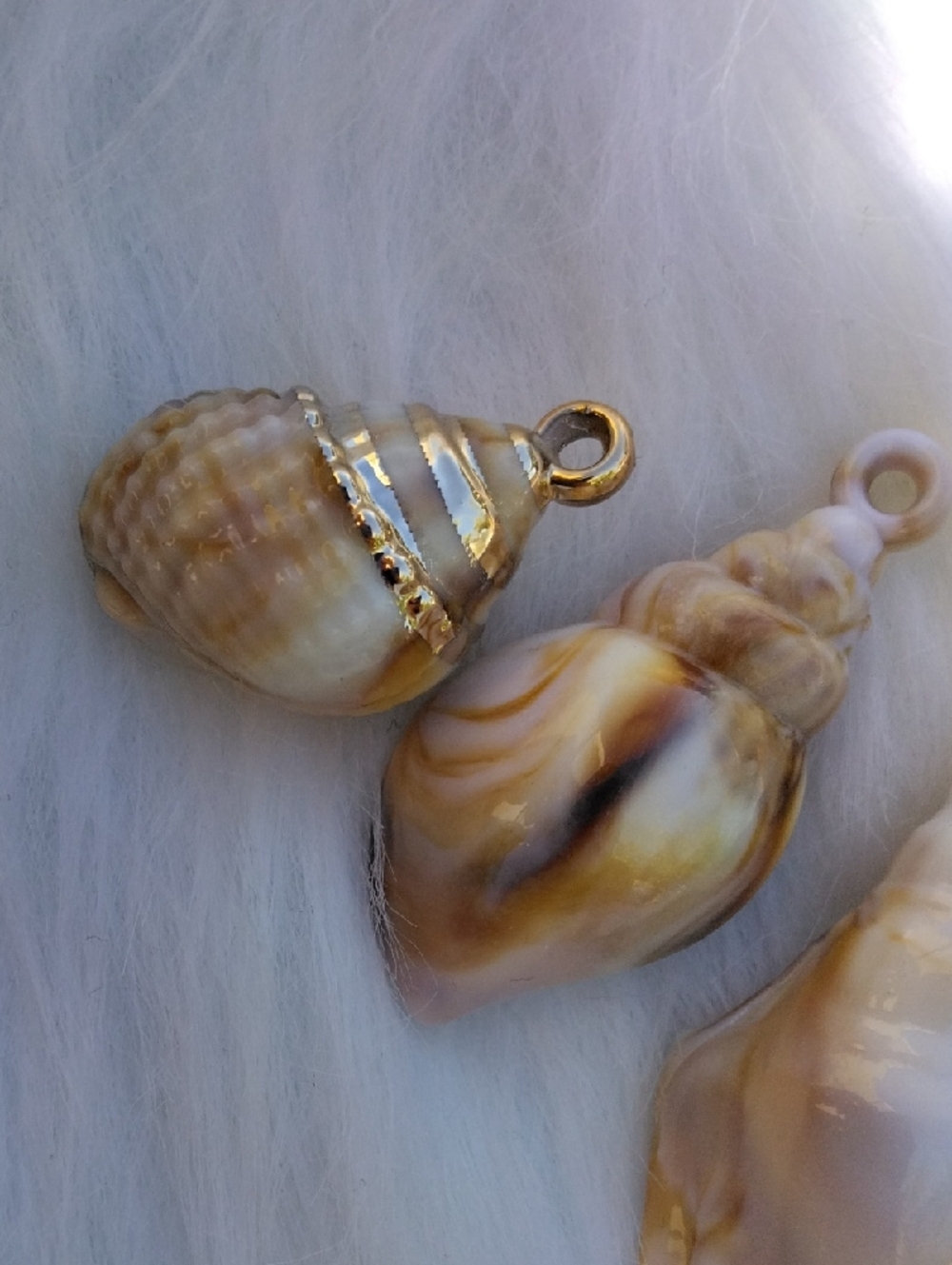 Fsux Shell Pendant Charm Set - Picture 2 of 5